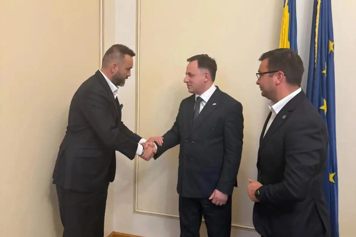 AQC sədri Rumıniya Senatında görüşlər keçirib - FOTOLAR