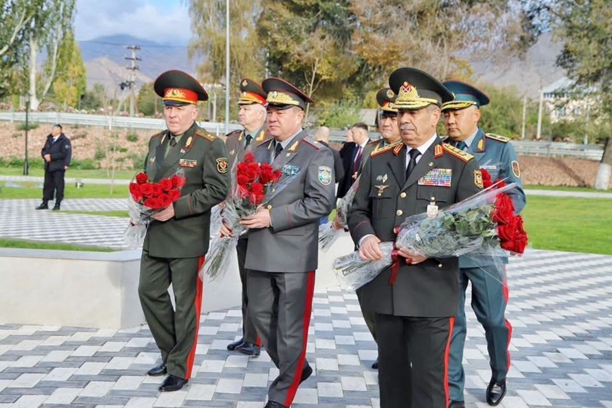 Zakir Həsənov MDB Müdafiə Nazirləri Şurasının iclasında iştirak edib - FOTOLAR