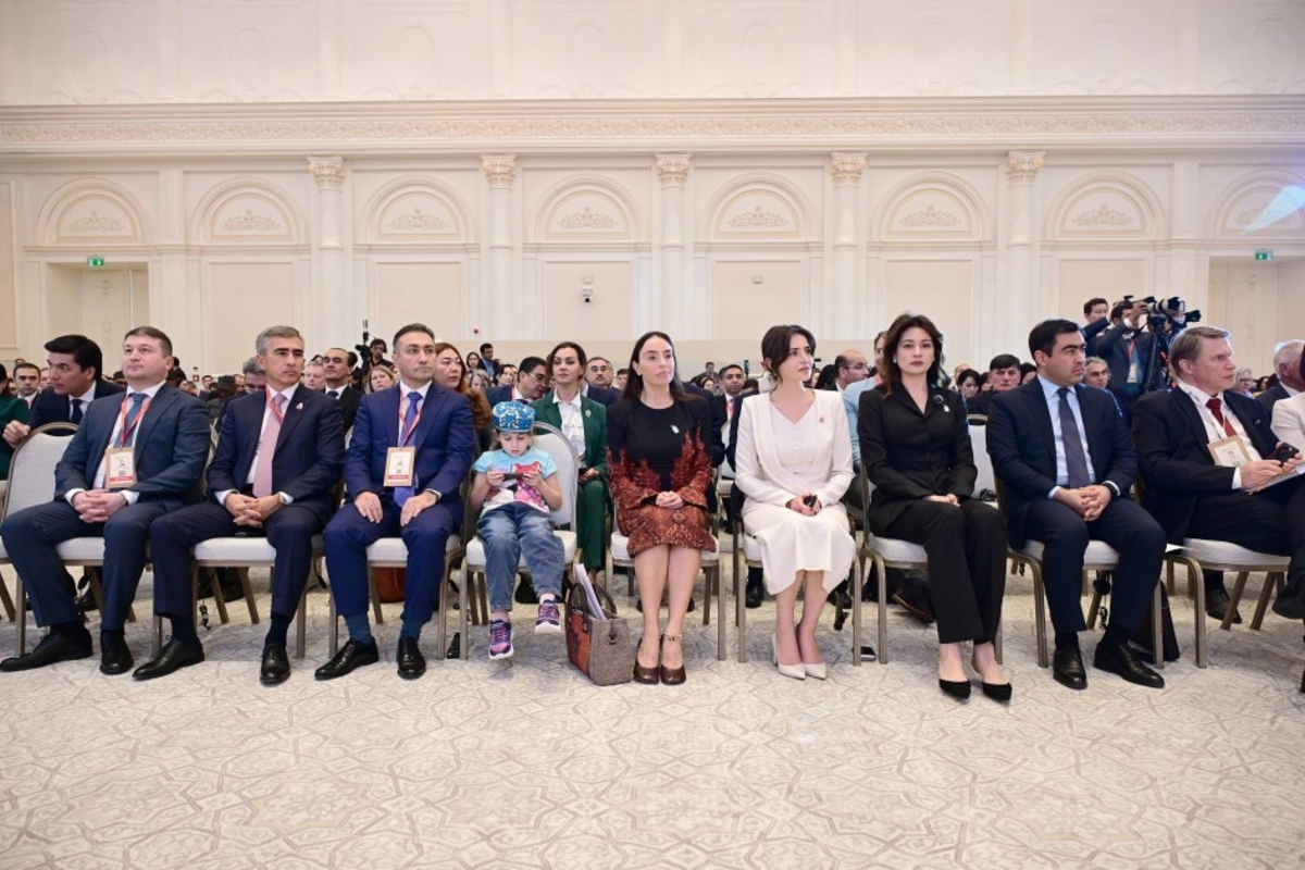Leyla Əliyeva Beynəlxalq Konqresdə çıxış etdi - FOTOLAR