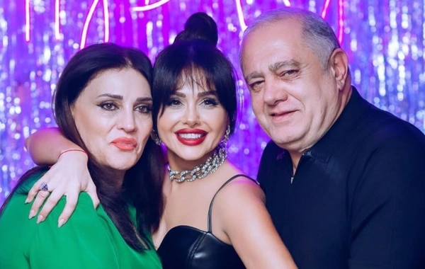 Anamla atam ailə qurmağımı istəyir