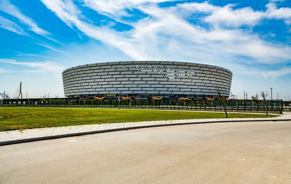 Borussiya Dortmunddan Bakı Olimpiya Stadionu ilə bağlı məzəli paylaşım - VİDEO