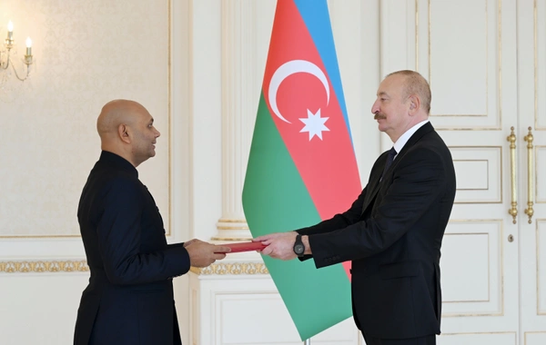 Prezident Hindistanın yeni təyin olunmuş səfirini qəbul edib — FOTOLAR