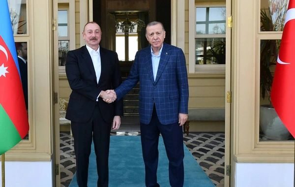 İlham Əliyev Respublika Günü münasibətilə Ərdoğanı təbrik edib