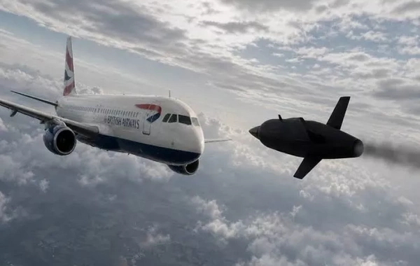 Britaniya qırıcıları Şimal dənizi üzərində naməlum dronlarla qarşılaşıb