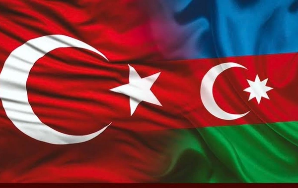Türkiyə PA: Türkiyə bayrağının Azərbaycanda endirilməsinə cəhd iddiaları dezinformasiyadır - FOTO