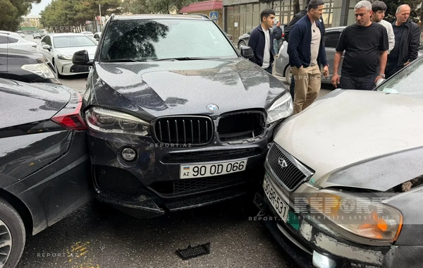 Sumqayıtda beş avtomobil toqquşdu