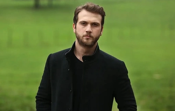 Aras Bulut İynemli villasını yenilədi - Təmirə sərvət xərclədi