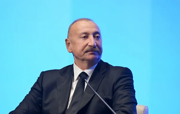 İlham Əliyev VII Ümumdünya Mədəniyyətlərarası Dialoq Forumunun açılış mərasimdə iştirak edir - Canlı