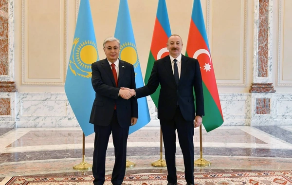 İlham Əliyev Kasım-Jomart Tokayevi təbrik etdi