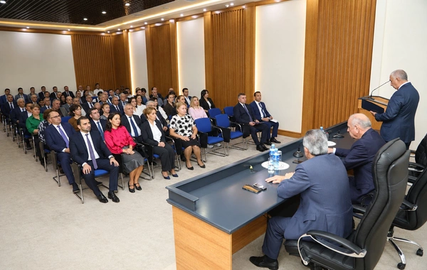 AzərEnerjidə YAP-ın VIII Qurultayı ilə bağlı tədbir - FOTO