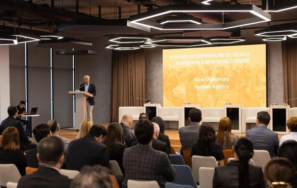 Dialoq Forumu çərçivəsində mədəni və yaradıcı sənayelərə həsr olunan beynəlxalq tədbir keçirilib - FOTOLAR