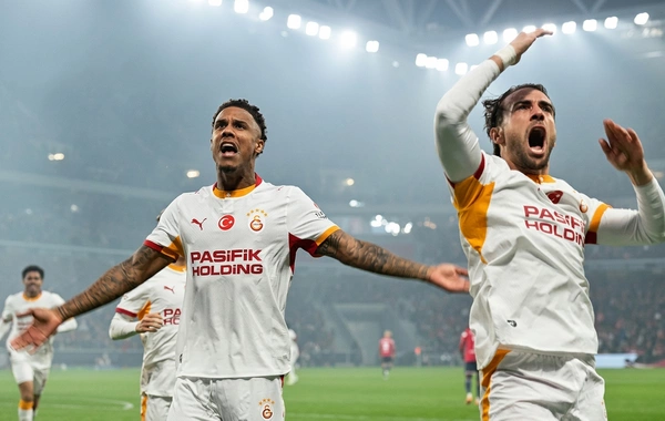 Qalatasaray Fransada tarix yazdı - 27 ildən sonra ilk