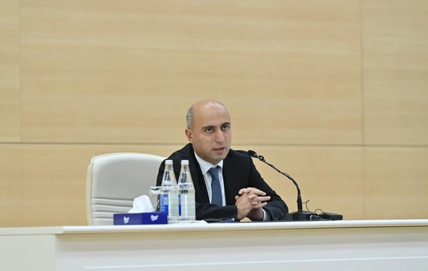 Təhsilli qız gələcəkdə təhsilli ana deməkdir - Emin Əmrullayev